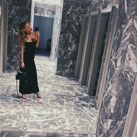 Paris Georgia Dress - Picture 4 of 4